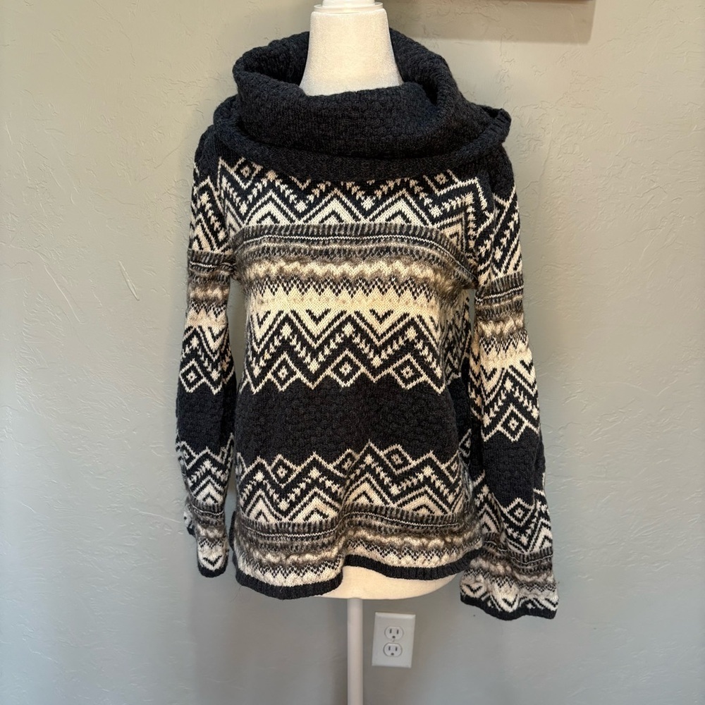 Cozy Fair Isle Cowl Neck Sweater Black Cream Geometric Knit Size L - Picture 4 of 11